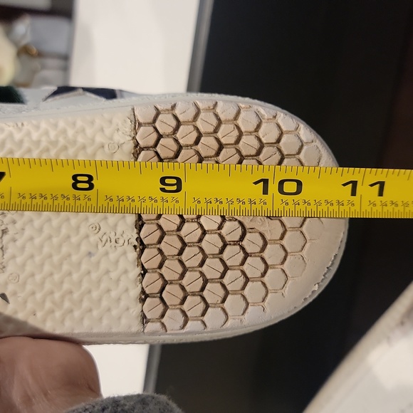 Authentic Gucci star sneaker shoes - Picture 14 of 14